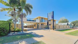 Image of Emerald Central Palms Motel