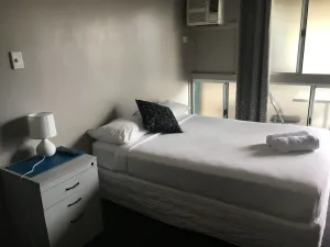 Image of Oonoonba Hotel Motel