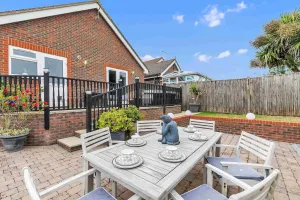 Image of Sea Downs House With Free Parking By My Getaways