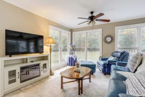 Image of 8 Mi to Lake Lanier: Guest House in Buford!