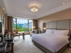 Image of Sofitel Hangzhou Westlake - Few steps to West Lake, with panoramic lake view terrace