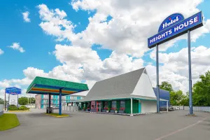 Image of Heights House Hotel - Houston Heights Downtown, an Ascend Collection Hotel