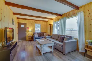 Image of Pet-friendly Cabin Retreat: Wisconsin River Access