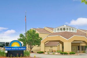 Image of Days Inn by Wyndham St. Louis/Westport MO