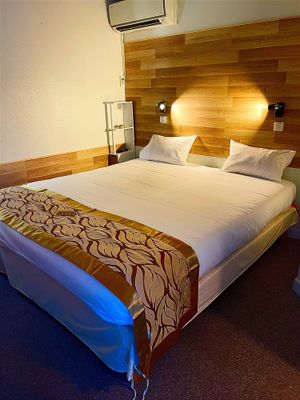 Image of Hotel California ***