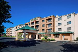 Image of Courtyard by Marriot Cranbury South Brunswick