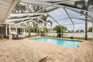 Image of 6 Mi to Legoland Retreat with Pool and Fenced Yard