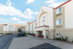 Image of MainStay Suites Louisville Jeffersontown