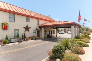 Image of Super 8 by Wyndham Fredericksburg