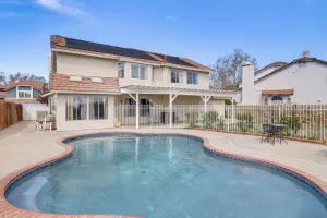 Image of < 1 Mi to Antelope Valley Mall: Spacious Retreat!
