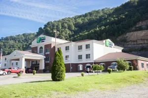 Image of Holiday Inn Express Hotel & Suites by IHG