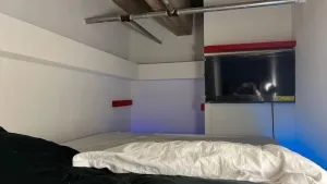 Image of Artistico-Styled Studio Loft Sleeps 5