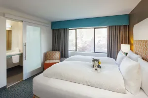Image of Staypineapple, University Inn, University District Seattle