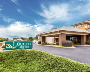 Image of Quality Suites Hickory South