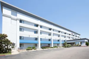 Image of Baymont by Wyndham Texarkana