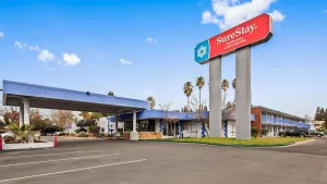 Image of SureStay Plus Hotel by Best Western Sacramento Cal Expo