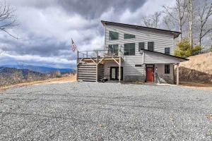 Image of Scenic Hillside Cabin in Sylva with Hot Tub and Views!