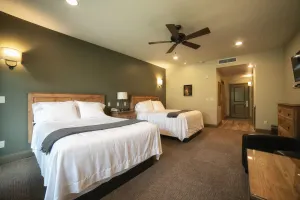 Image of Driftwood Lodge