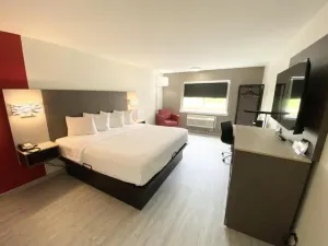 Image of Ramada by Wyndham Tuscaloosa