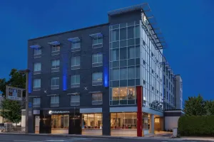 Image of Holiday Inn Express & Suites Jersey City - Holland Tunnel by IHG