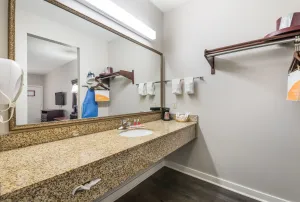 Image of Bryant Inn And Suites