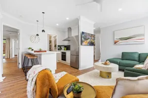 Image of Comfortable 3-Bedroom Home Near City