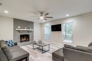 Image of 3 Mi to The Woodlands: Warm & Welcoming Home!