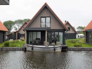 Image of Luxious Water Villa With two Bathrooms, at the Frisian Lakes