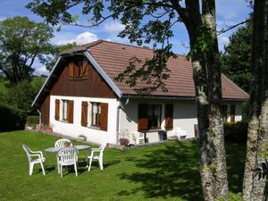 Image of Gite de la Marandine in Metabief With Garden
