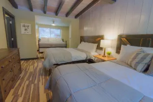 Image of Destination Oak Creek 2 apts