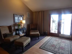 Image of Alpine Inn