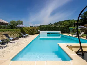 Image of Charming Holiday Home in Gargas with Swimming Pool
