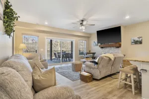 Image of Pleasant View on Taneycomo