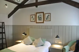 Image of The Crown Pub, Dining & Rooms