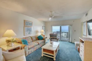 Image of 458 El Matador 2 Bedroom Condo by RedAwning