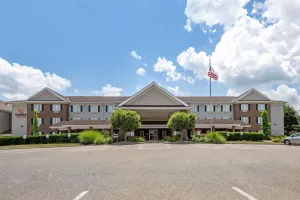 Image of Comfort Suites Hotel and Conference Center
