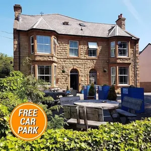 Image of Pine Lodge Hotel & Restaurant Mansfield