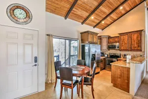 Image of Steps to Golf Course Condo with Grill in Pinetop!