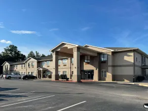 Image of Country Inn & Suites by Radisson, Midway - Tallahassee West