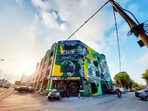 Image of Salaam Suites Hotel