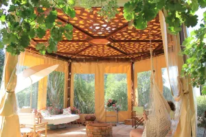 Image of Ecolodges en Provence