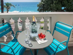 Image of Mercure Nice Marché Aux Fleurs