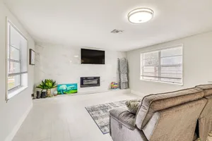 Image of Hudson Vacation Rental with Game Room 3 Mi to Beach