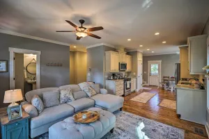 Image of Cozy Southern Pines Retreat 1 Mi to Downtown!