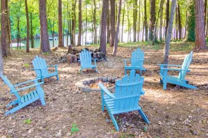 Image of Anderson Lakefront Vacation Rental with Deck