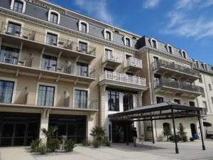 Image of Hôtel Le Nouveau Monde