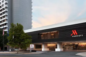 Image of Crystal Gateway Marriott