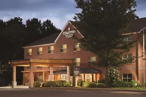 Image of Country Inn & Suites by Radisson, Newnan, GA