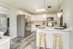Image of 4 Mi to Universities: Quaint Parkville Apartment!