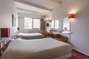 Image of Hotel Ours Blanc - Victor Hugo